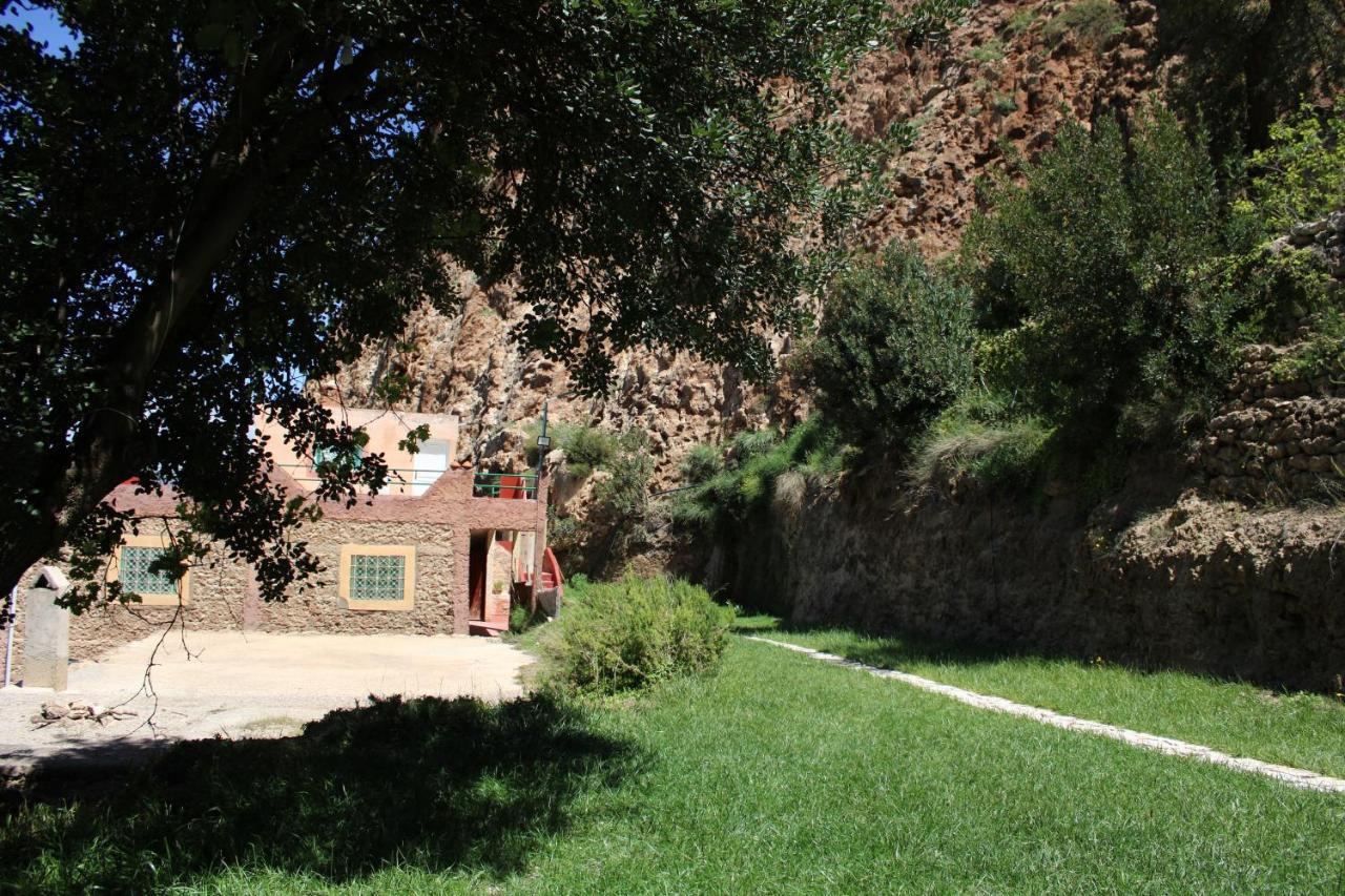 Gite Skoura Caid Bou Malla エクステリア 写真